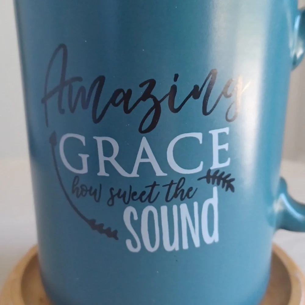 26 Oz "Amazing Grace How Sweet The Sound" Mug From Boston Warehouse Trading Corp - Picture 8 of 10